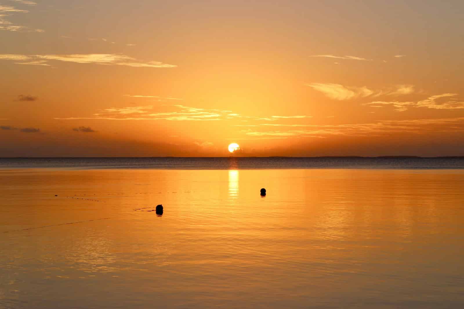 Coucher de soleil à Ahe