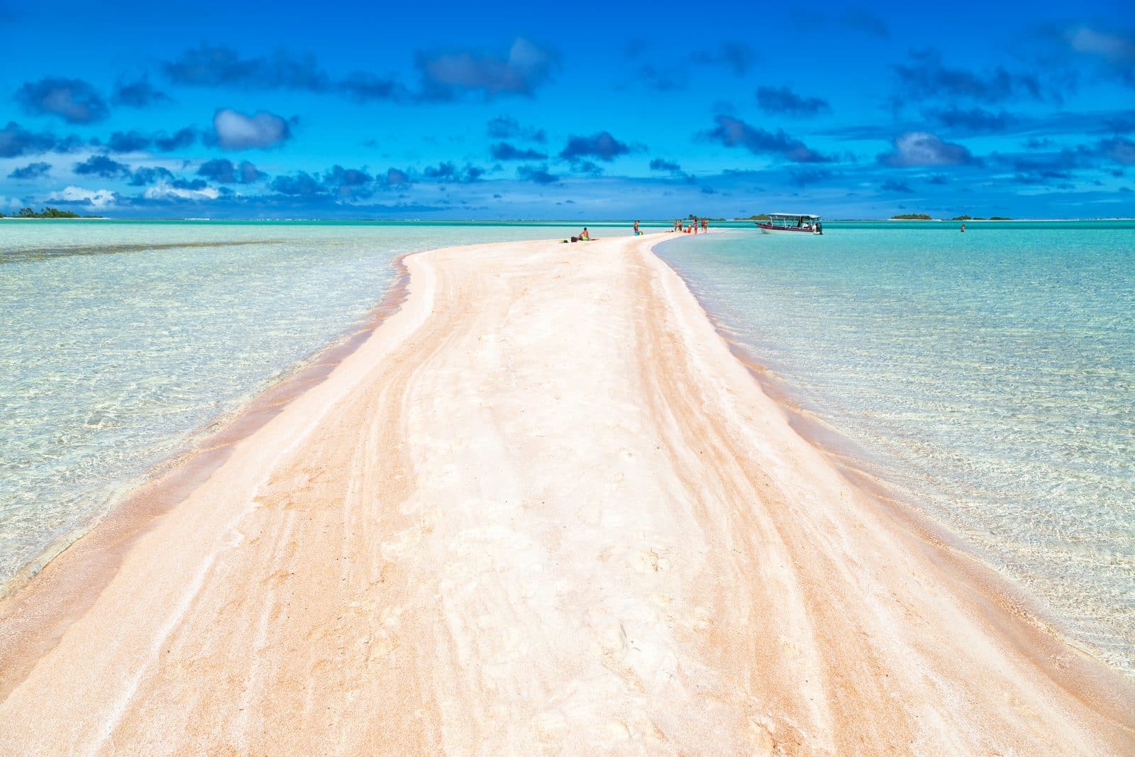 Sables roses à Rangiroa